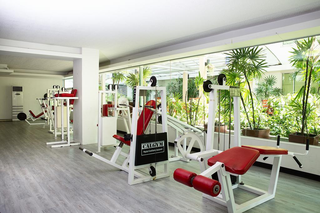The Capital Resort @ Sukhumvit 50 Bangkok Exteriér fotografie A gym in a hotel