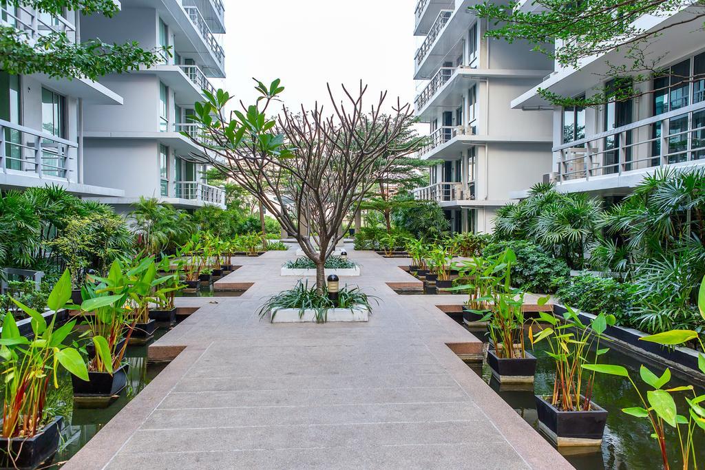 The Capital Resort @ Sukhumvit 50 Bangkok Exteriér fotografie The park