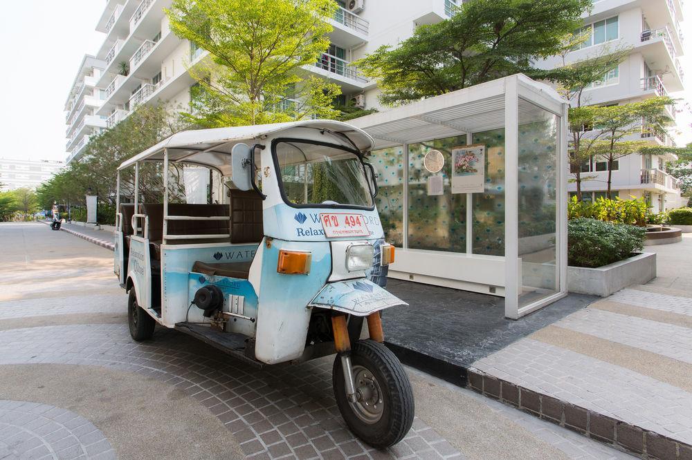 The Capital Resort @ Sukhumvit 50 Bangkok Exteriér fotografie A tuk-tuk in Vietnam